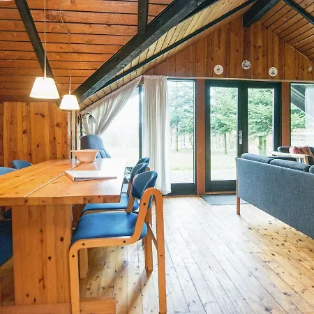 6 Person Holiday In Toftlund *